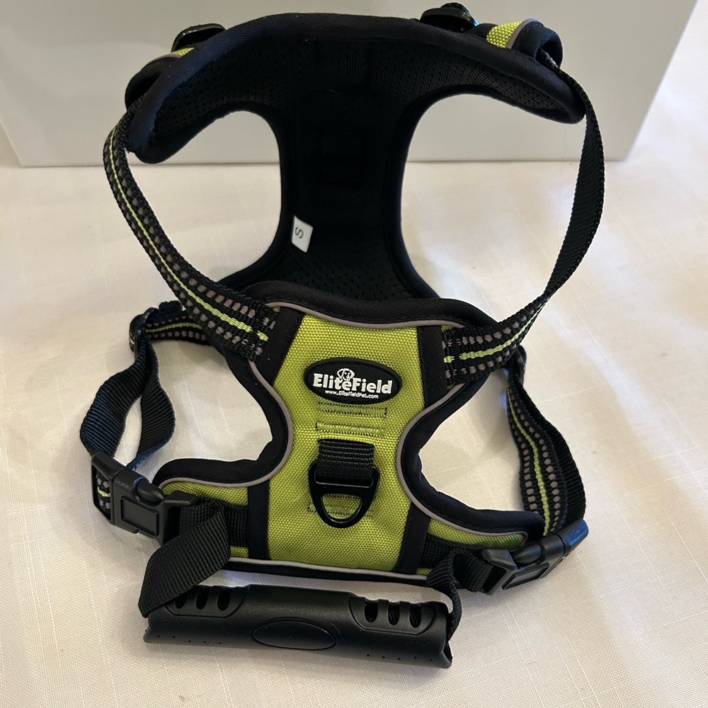 EliteField Padded Reflective No Pull Dog Harness 
Green Small NEW